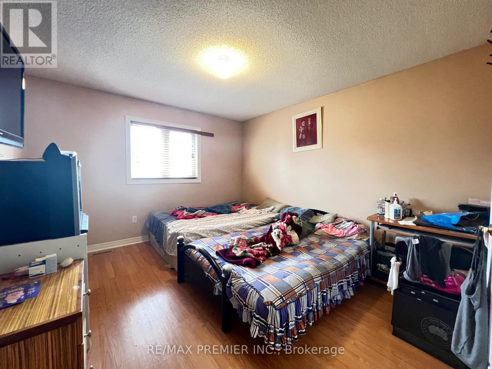 371 Krotone Crescent, Mississauga, ON
