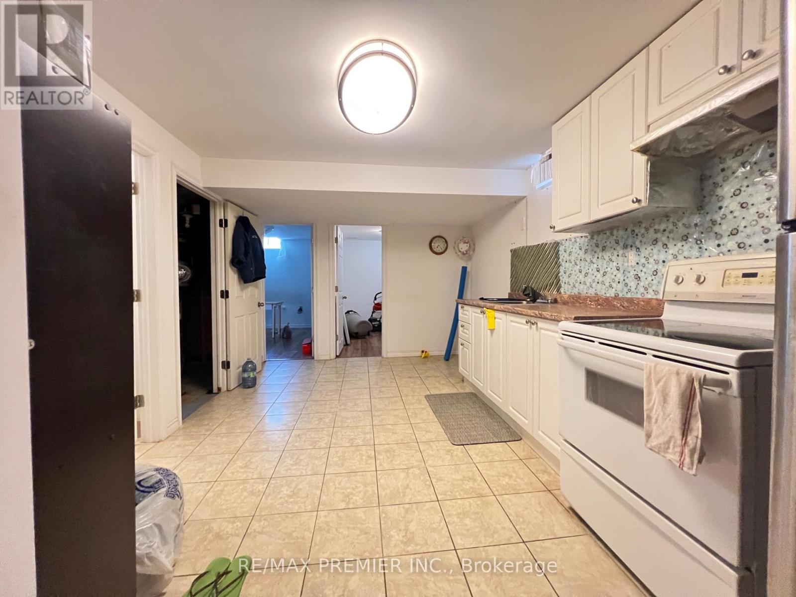 371 Krotone Crescent, Mississauga, ON