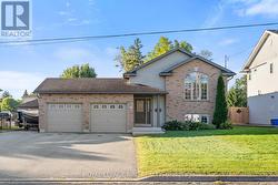32 LAVINIA STREET Fort Erie (Central), ON L2A 2C7