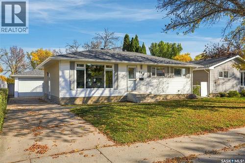 158 Smallwood Crescent, Saskatoon, SK 