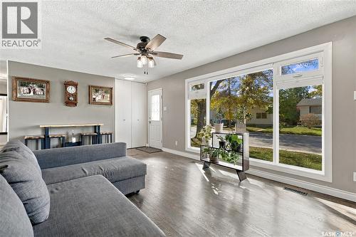 158 Smallwood Crescent, Saskatoon, SK 