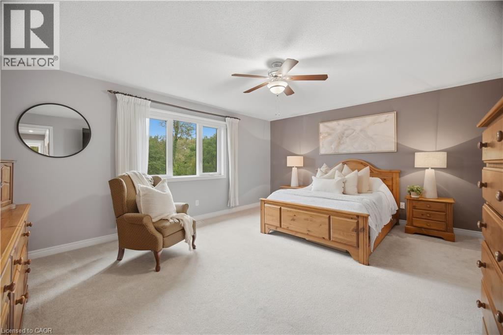 84 Meadowbank Drive, Hamilton, ON