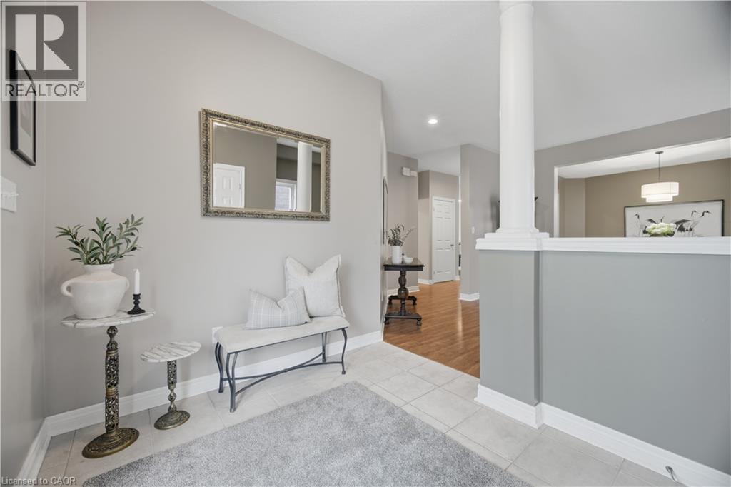 84 Meadowbank Drive, Hamilton, ON