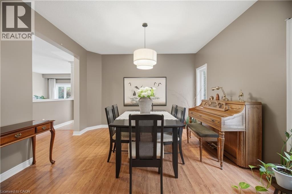 84 Meadowbank Drive, Hamilton, ON
