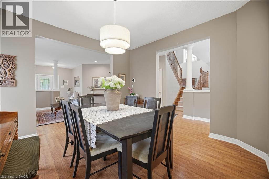 84 Meadowbank Drive, Hamilton, ON