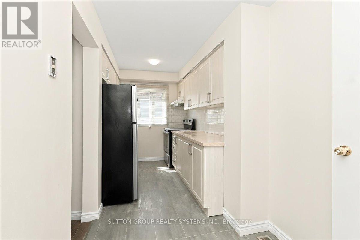 4118 Teakwood Drive, Mississauga, ON