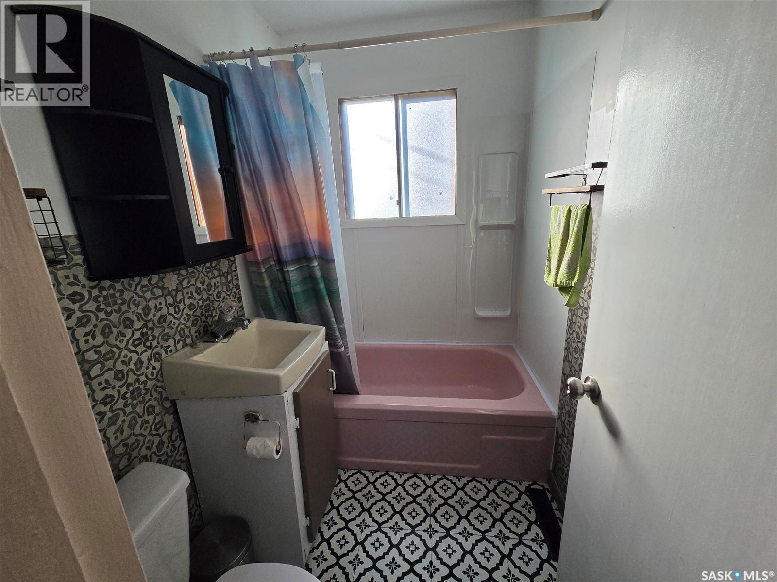 116 First Street E, Pelly, SK
