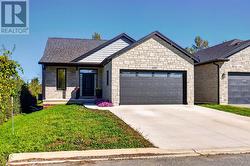 4237 MANSON LANE Lincoln, ON L0R 1G0
