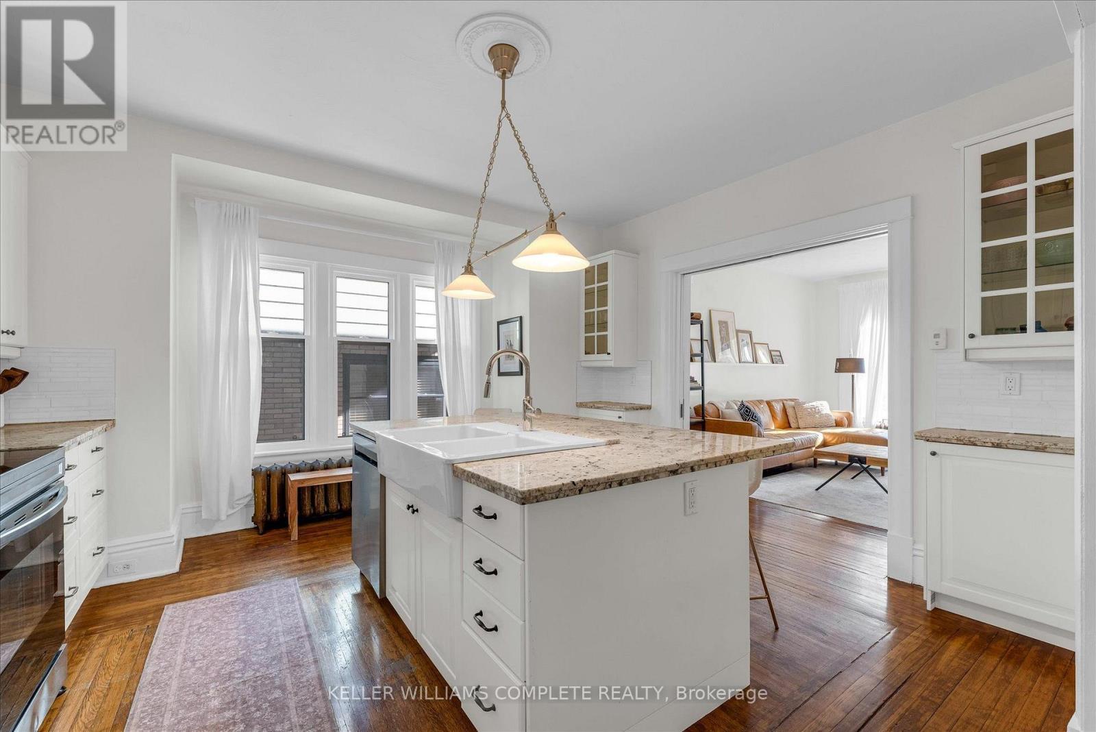 52 Fairmount Avenue, Hamilton, ON