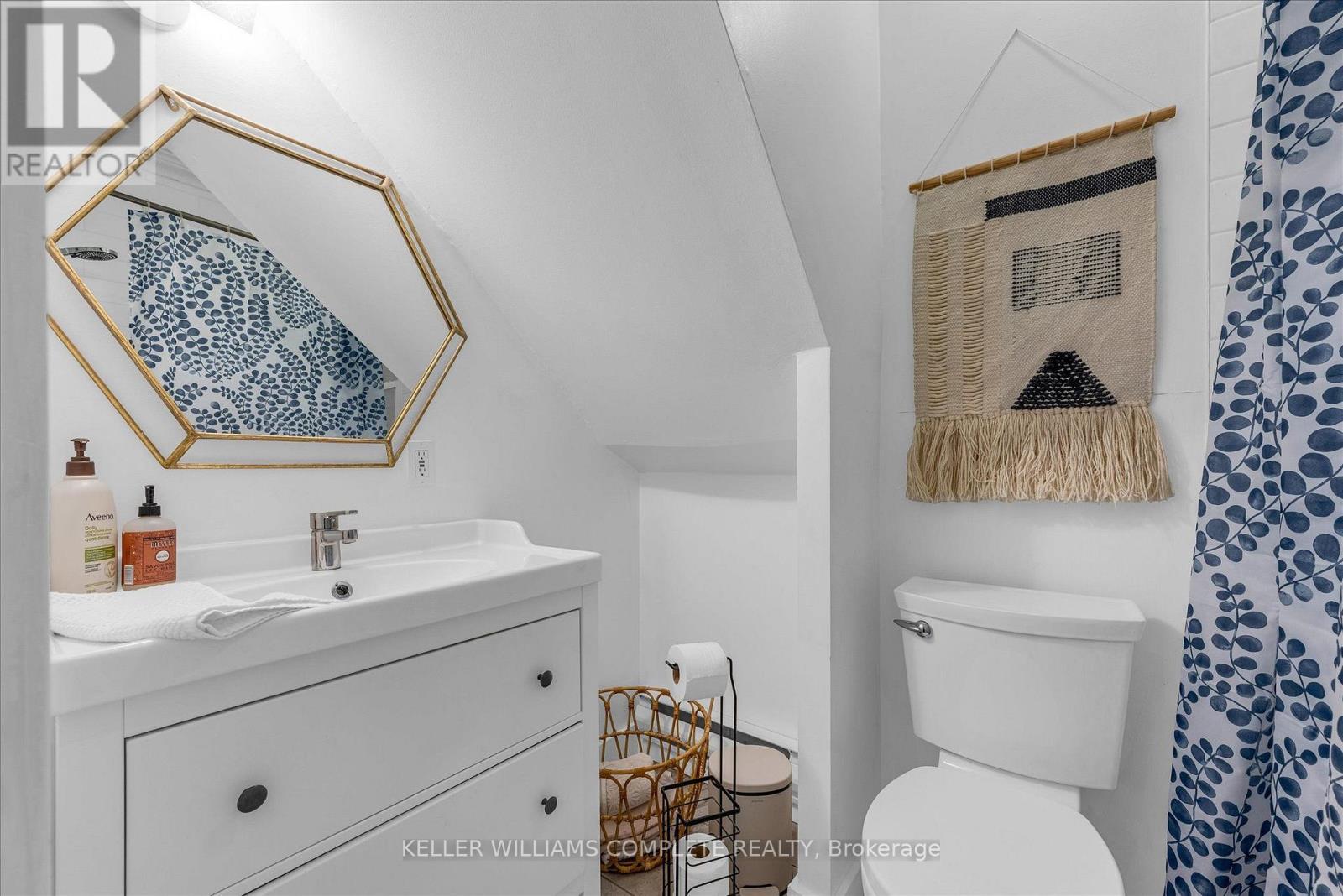 52 Fairmount Avenue, Hamilton, ON