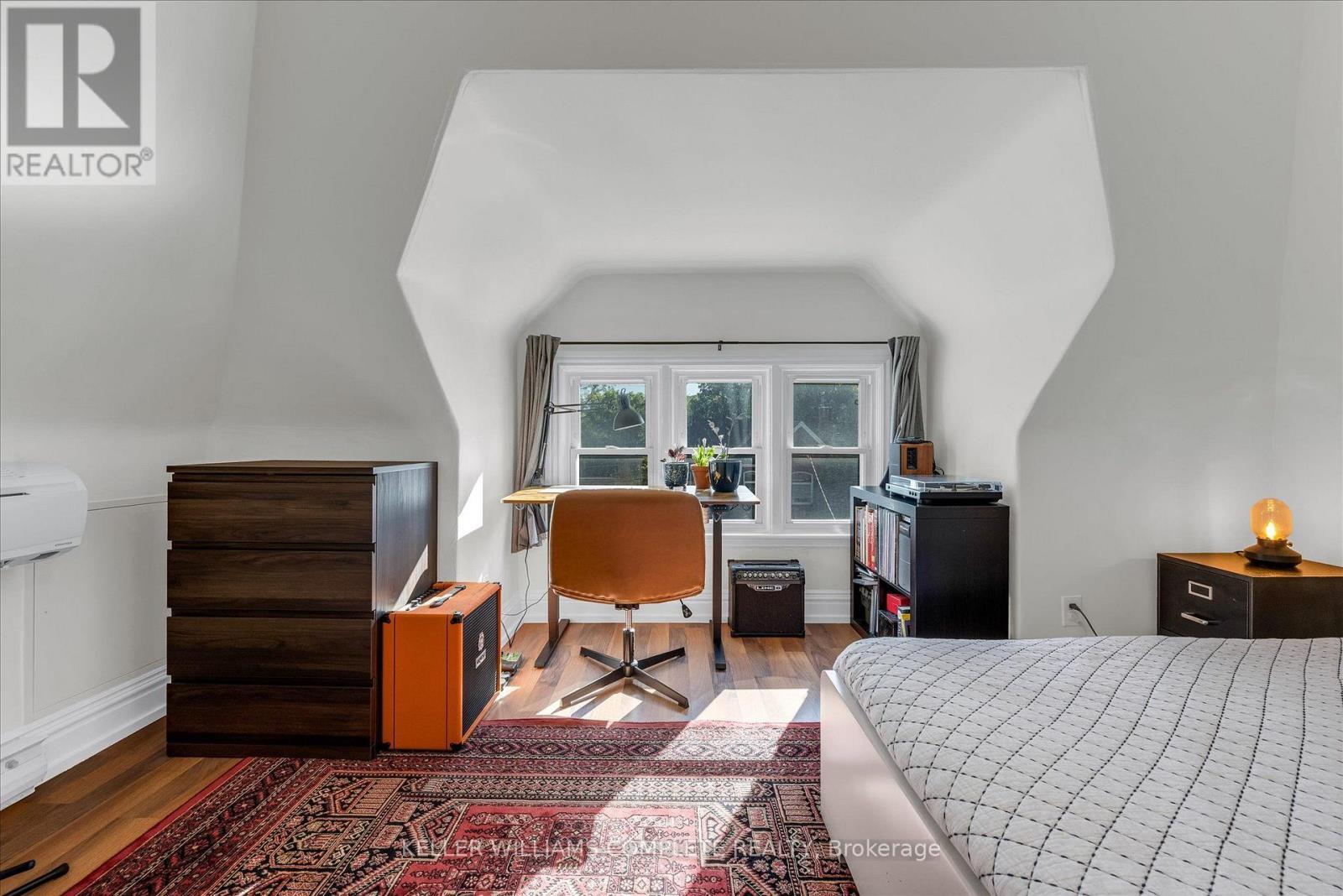 52 Fairmount Avenue, Hamilton, ON