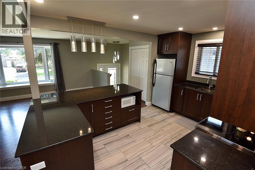 12 Rainham Street, Hamilton, ON