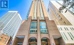 1805 - 55 CENTRE AVENUE Toronto, ON M5G 2H5