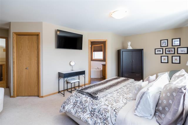 58 Odessa Cove, Winnipeg, MB