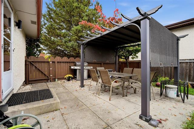 281 Arthur Wright Cr, Winnipeg, MB