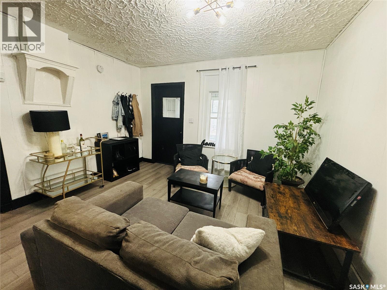 1235 12Th Avenue, Regina, SK