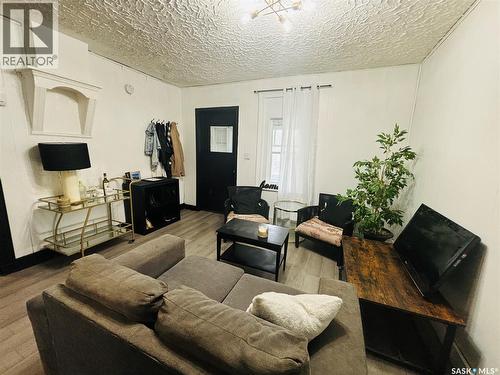 1235 12Th Avenue, Regina, SK 