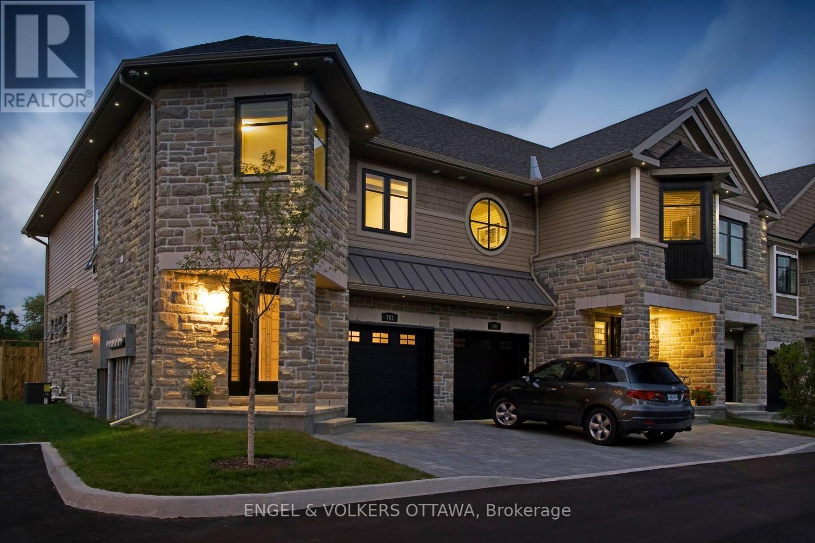 105 Montauk Pvt, Ottawa, ON