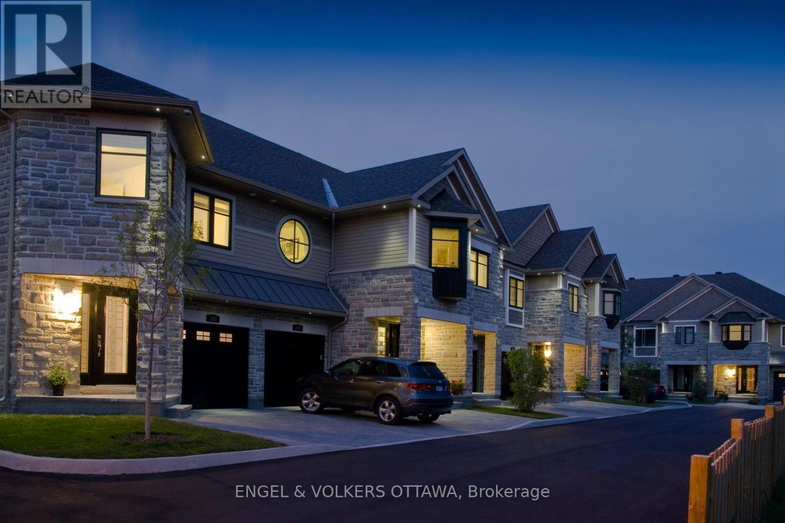 105 Montauk Pvt, Ottawa, ON