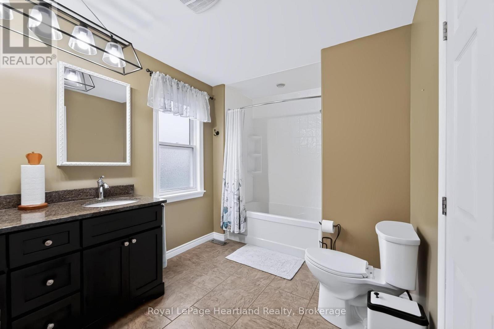 54 Trafalgar Street, Goderich (Goderich (Town)), ON