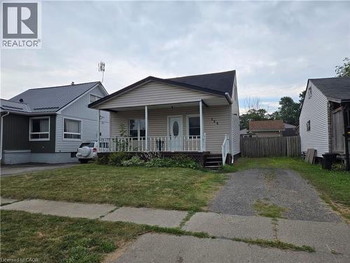 325 SIMPSON Avenue  Welland, ON L3B 4Y7