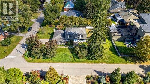 Expansive corner lot featuring mature trees and established landscaping - 287 Blue Heron Ridge, Cambridge, ON 