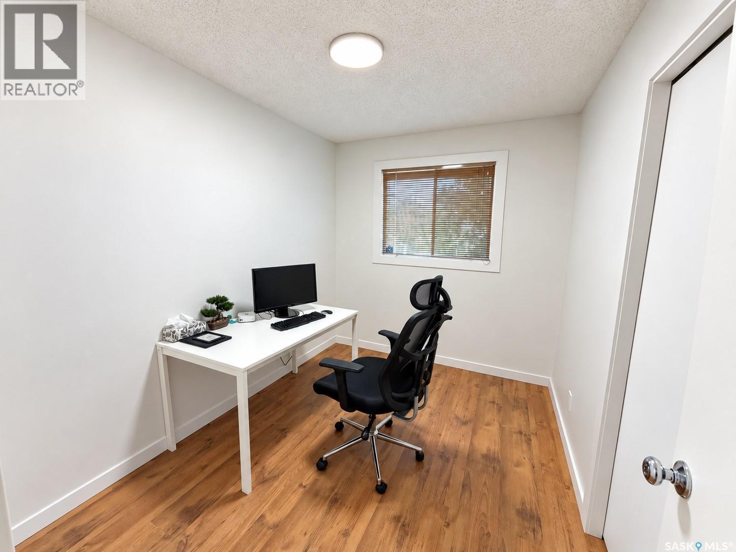 1535 Laura Avenue, Saskatoon, SK