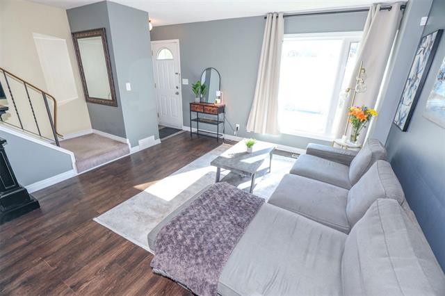 407 Regent Ave, Winnipeg, MB