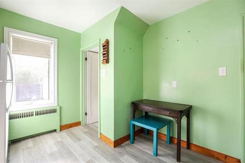47 Silvia St, Winnipeg, MB 