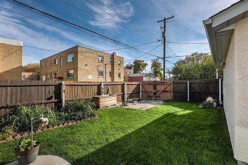 47 Silvia St, Winnipeg, MB 