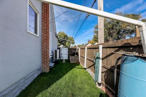 47 Silvia St, Winnipeg, MB 