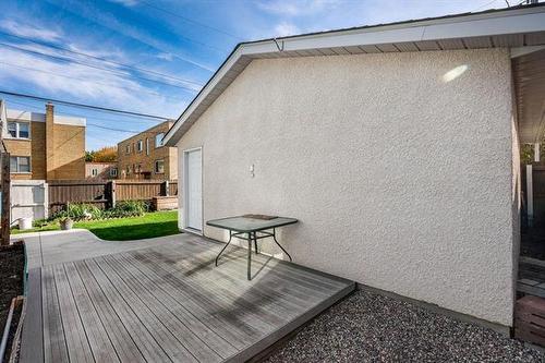 47 Silvia St, Winnipeg, MB 