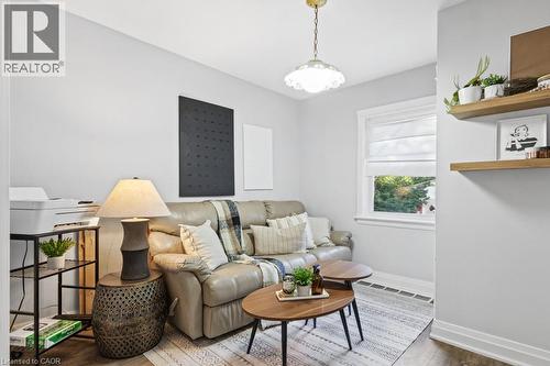 202 Huxley Avenue S, Hamilton, ON 