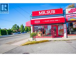 2885 E BROADWAY STREET  Vancouver, BC V5M 1Y9