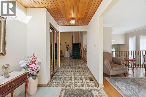 32 San Fernando Drive, Hamilton, ON 