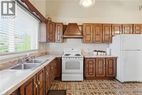 32 San Fernando Drive, Hamilton, ON 