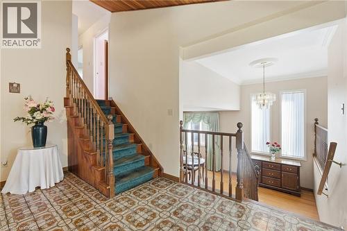 32 San Fernando Drive, Hamilton, ON 
