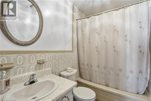 32 San Fernando Drive, Hamilton, ON 