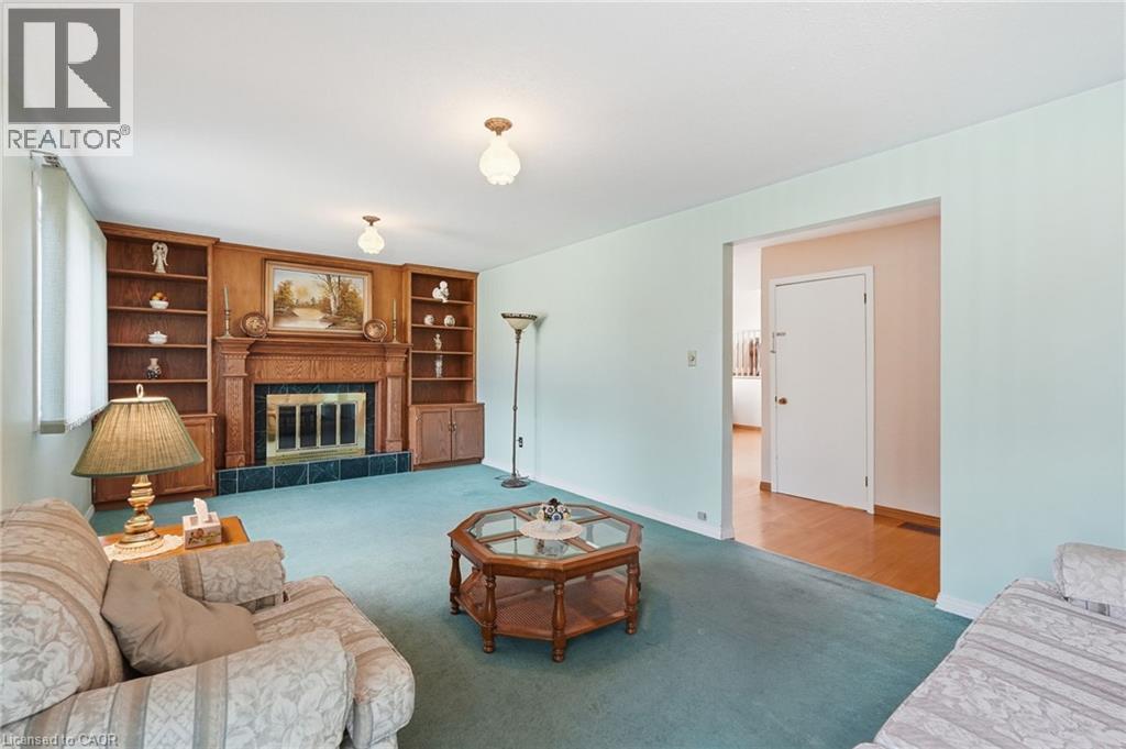 32 San Fernando Drive, Hamilton, ON