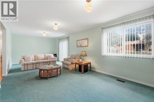 32 San Fernando Drive, Hamilton, ON 