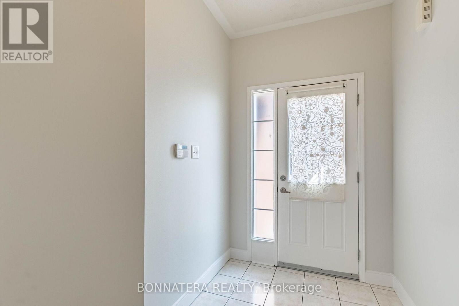 4297 Guildwood Way, Mississauga, ON
