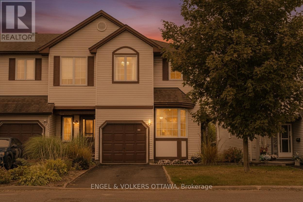 2032 Avenue P, Ottawa, ON