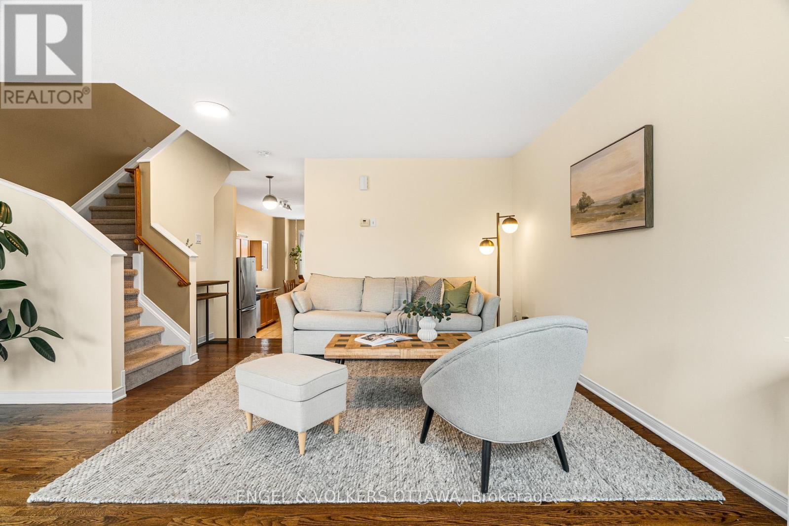 2032 Avenue P, Ottawa, ON