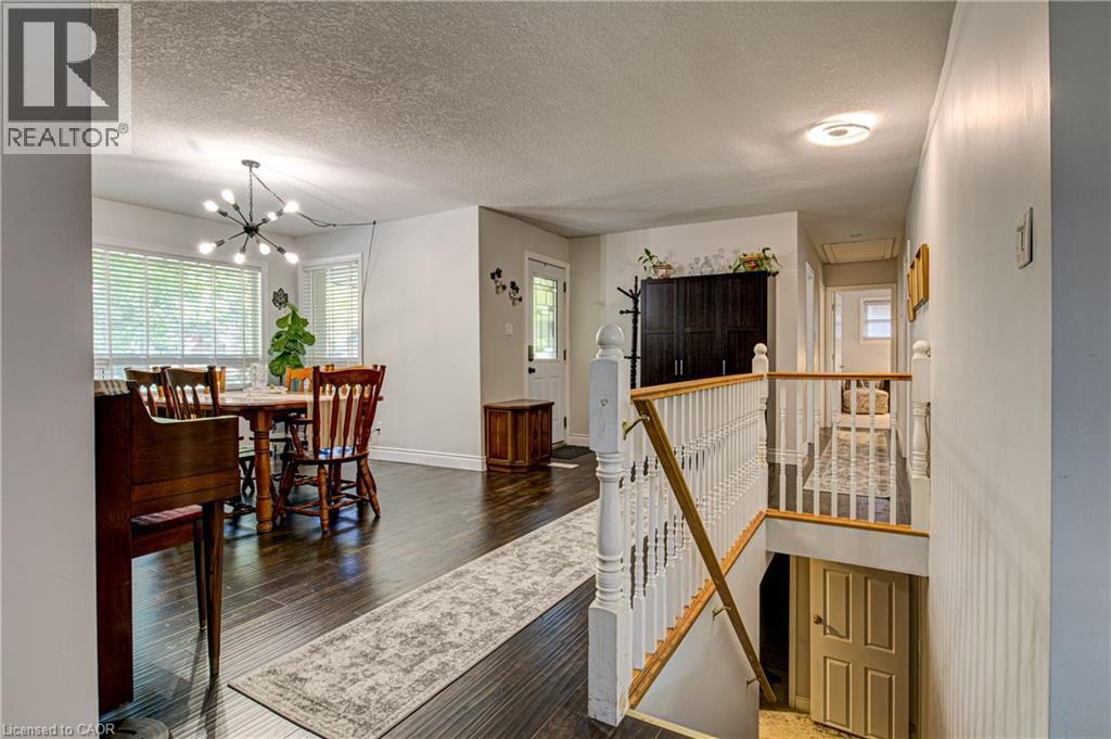 3 Oakwood Avenue, Kitchener, ON