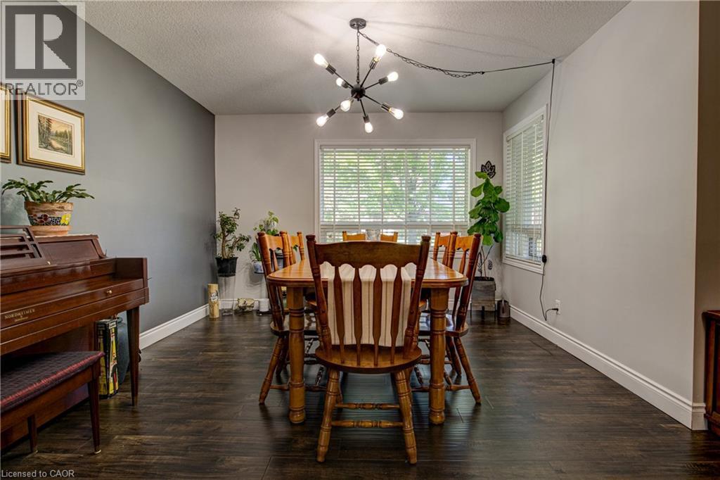 3 Oakwood Avenue, Kitchener, ON