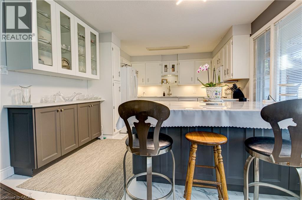 3 Oakwood Avenue, Kitchener, ON