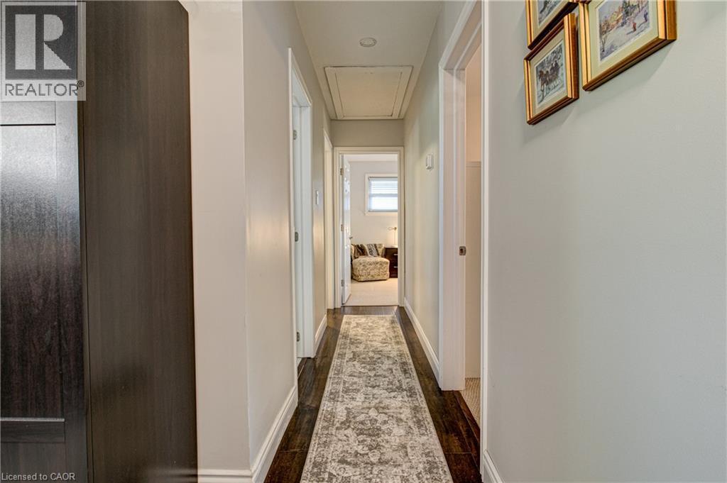 3 Oakwood Avenue, Kitchener, ON
