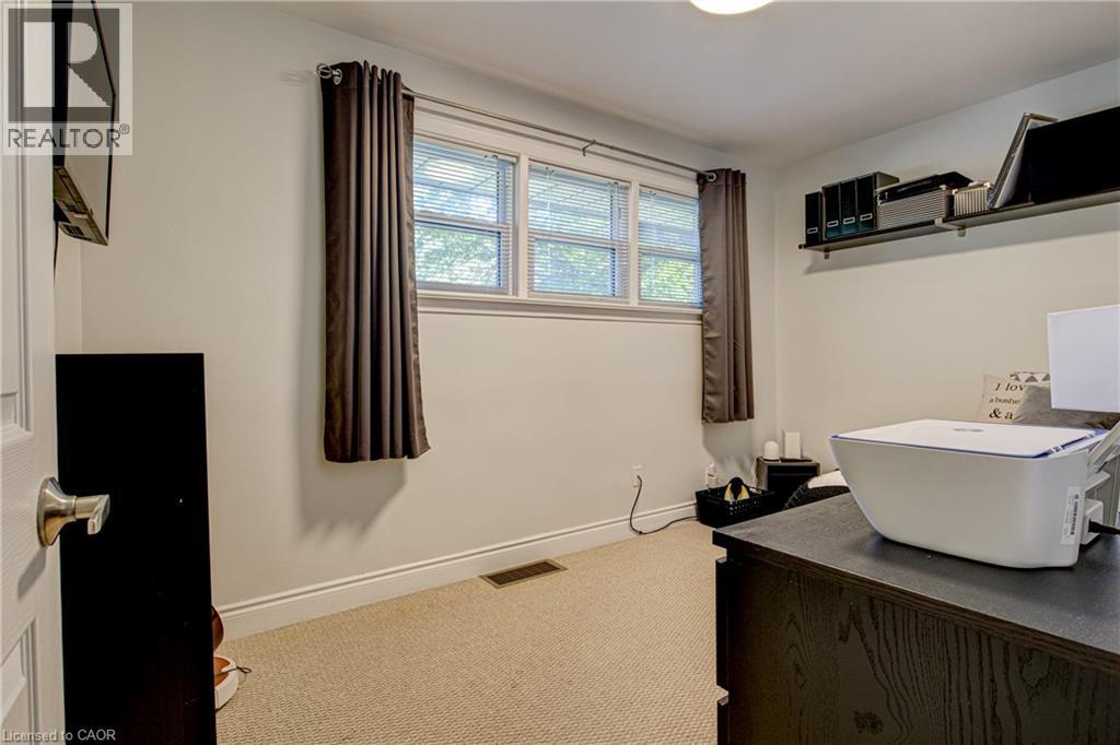 3 Oakwood Avenue, Kitchener, ON