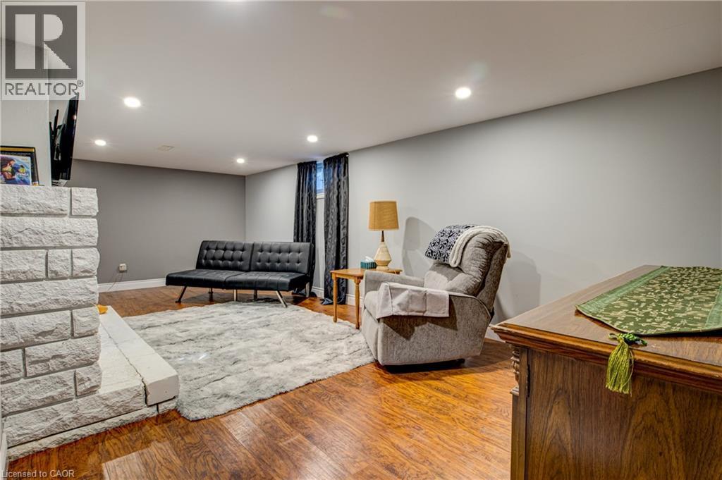 3 Oakwood Avenue, Kitchener, ON