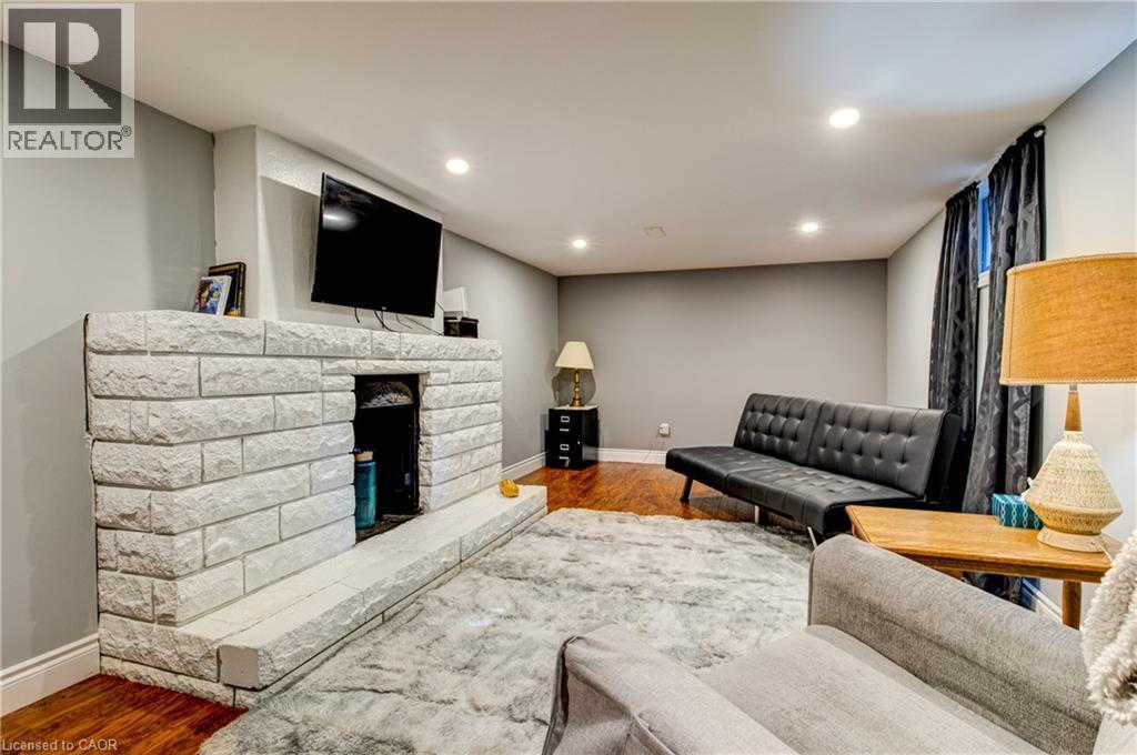 3 Oakwood Avenue, Kitchener, ON